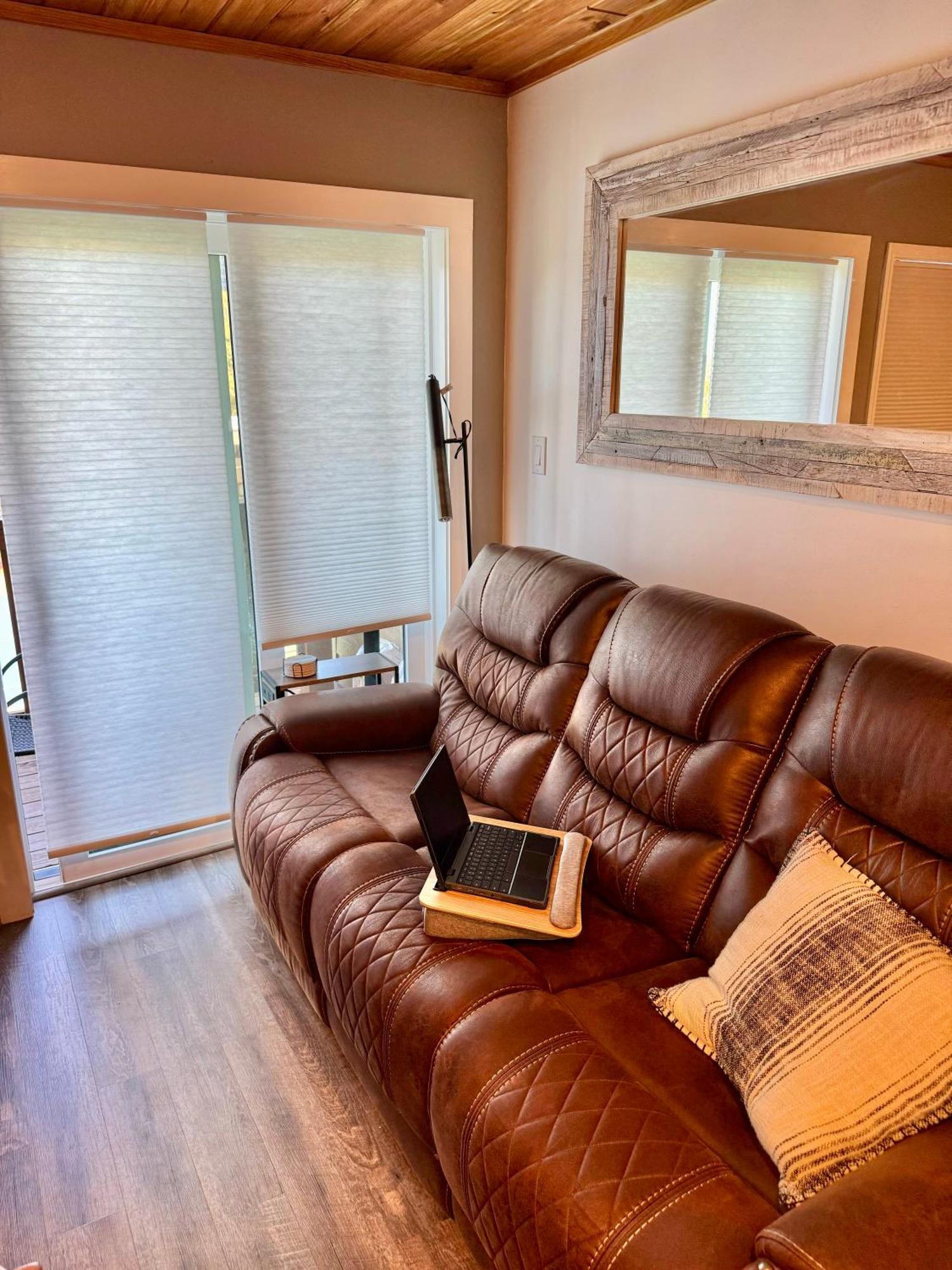 The Sugar Suite - Renovated With A View! Ac! Pool, Hot Tub, Sauna, Gym, Ev Sugar Mountain Esterno foto